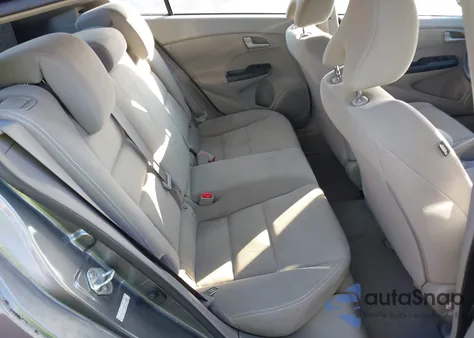 2013 Honda Insight Lx from USA, damaged, VIN JHMZE2H59DS002956